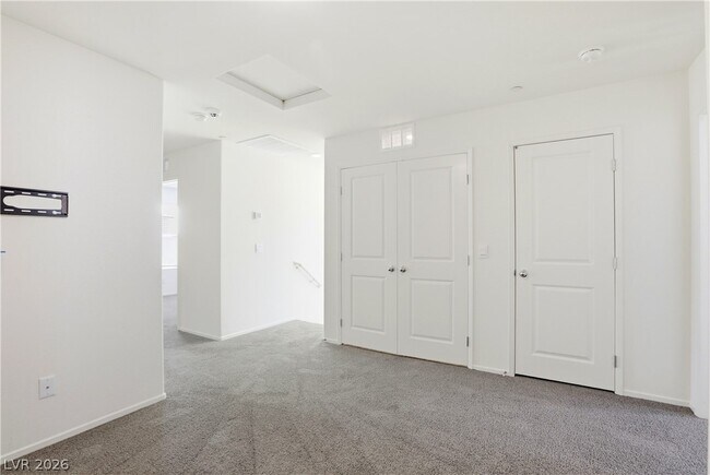 Building Photo - 6913 Stafford Hl St