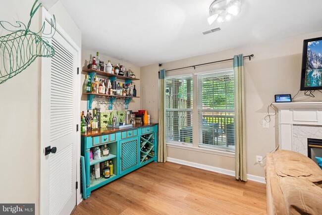 Building Photo - 2610 Grayton Ln