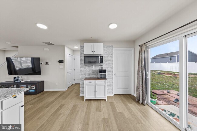 Building Photo - 1650 Terrapin Cir