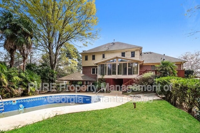 Building Photo - 938 Lost Valley Dr SE