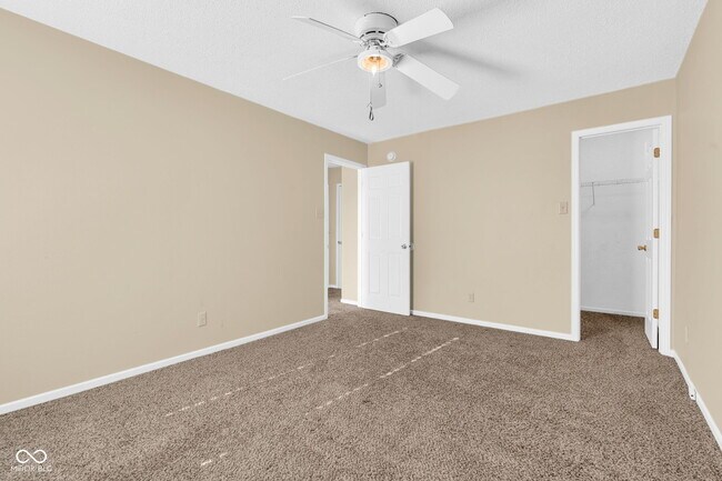 Building Photo - 8818 Browns Valley Ln