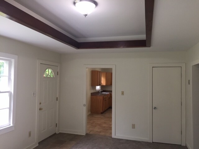 Building Photo - 4213 E Pleasant Run Pkwy S Dr
