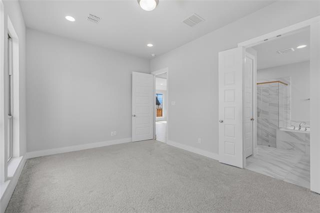 Building Photo - 3522 Riley St