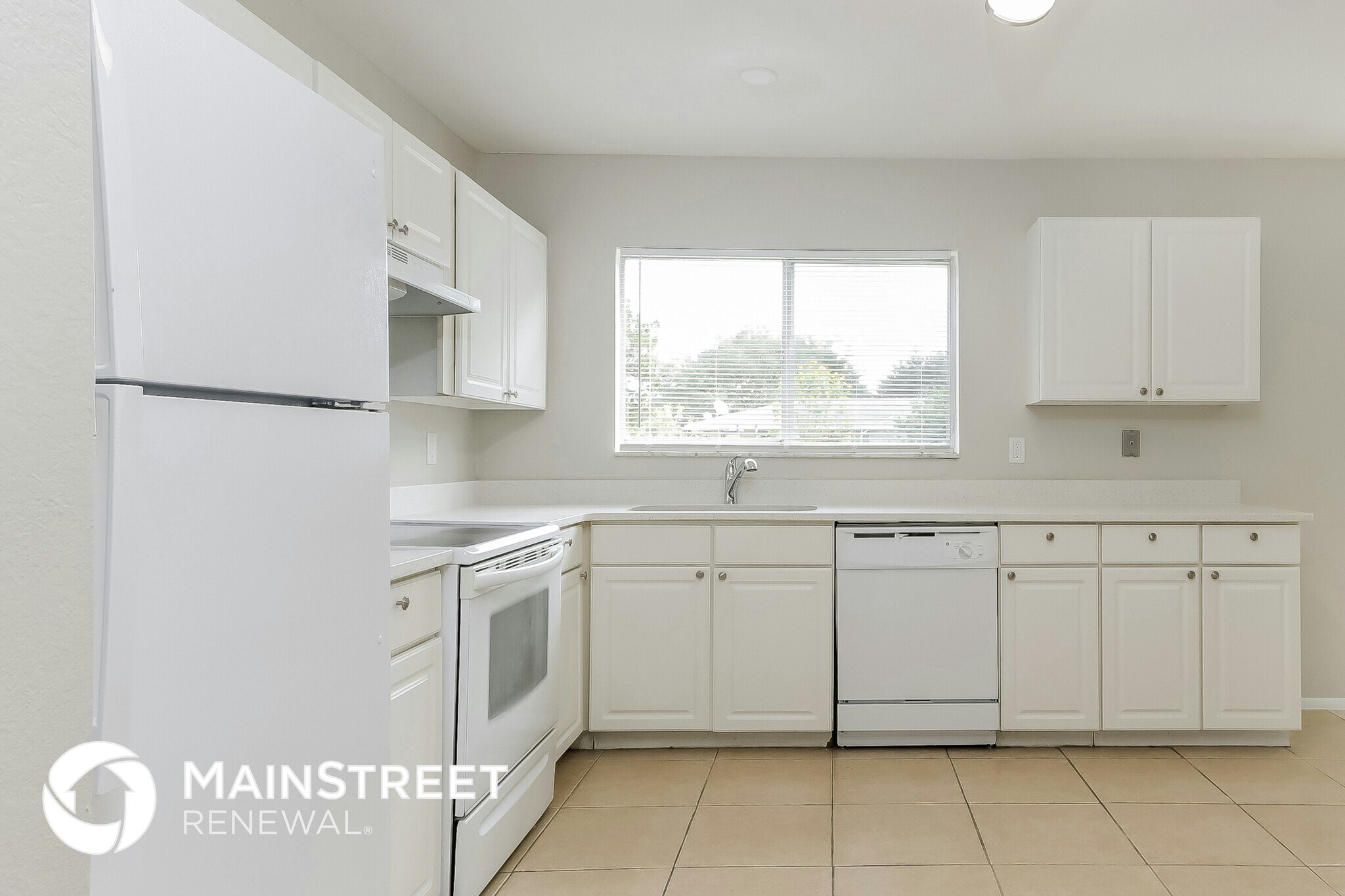 Building Photo - 349 SW Cherryhill Rd