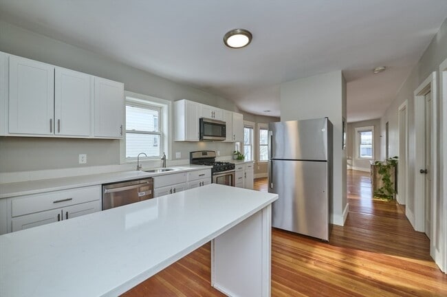 Building Photo - 22 Burget Ave