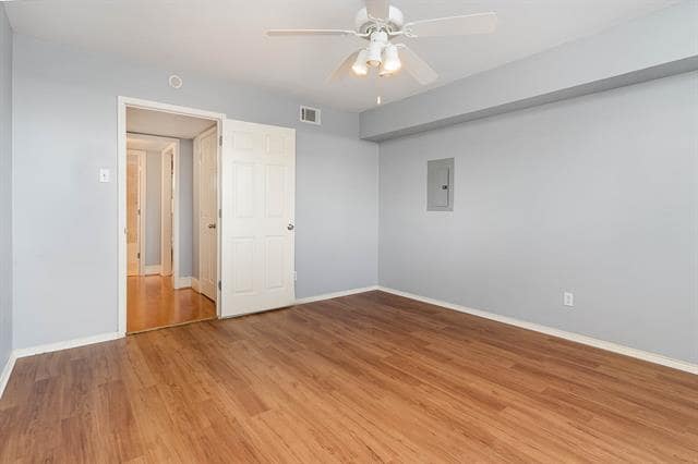 Building Photo - 10109 Regal Park Ln