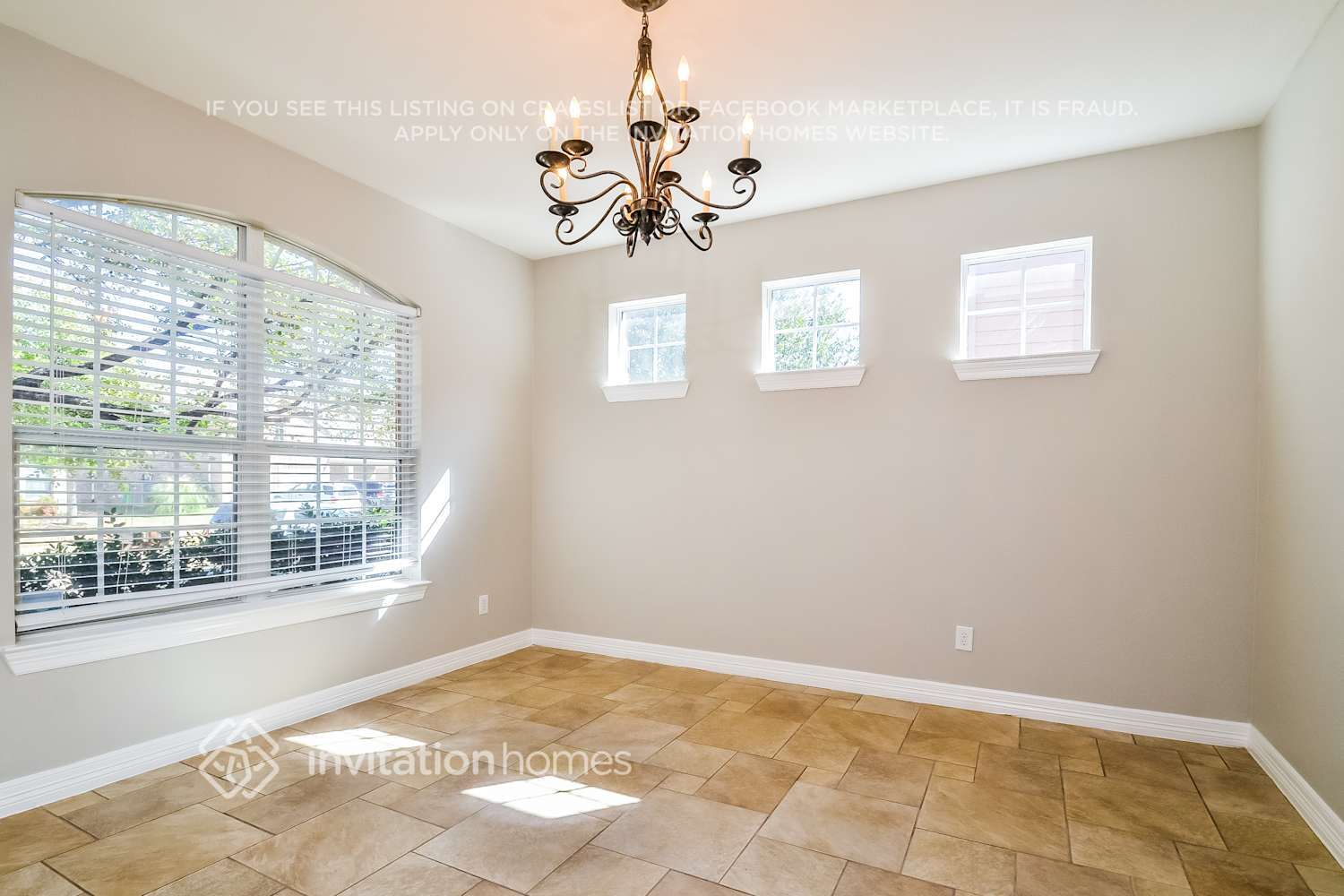 Building Photo - 1414 Nighthawk Dr