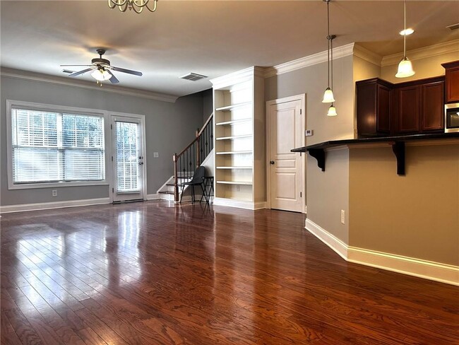 Building Photo - 117 Townview Dr