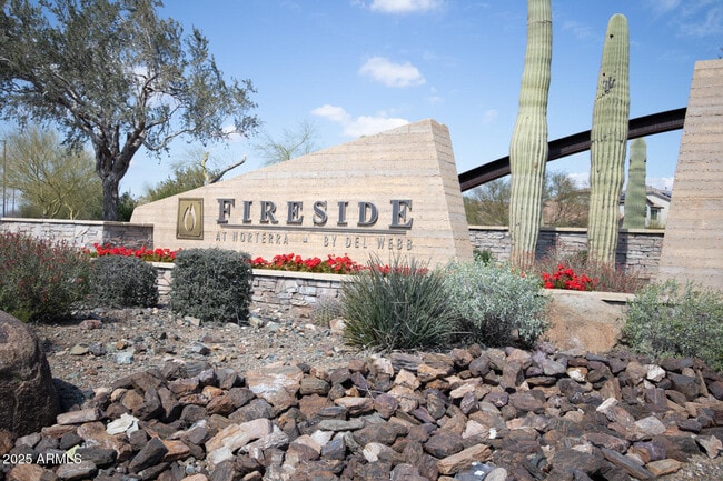 Building Photo - 1726 W Desperado Way