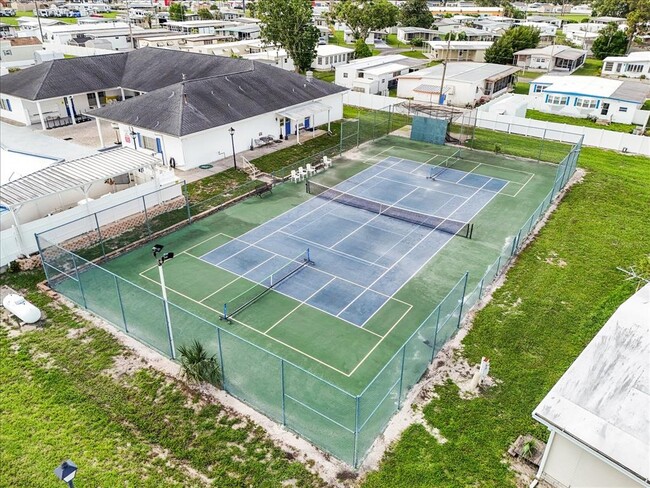 Building Photo - 35045 Cynthia Ave