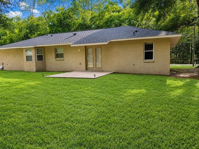 Building Photo - 6401 NW 66th Ave