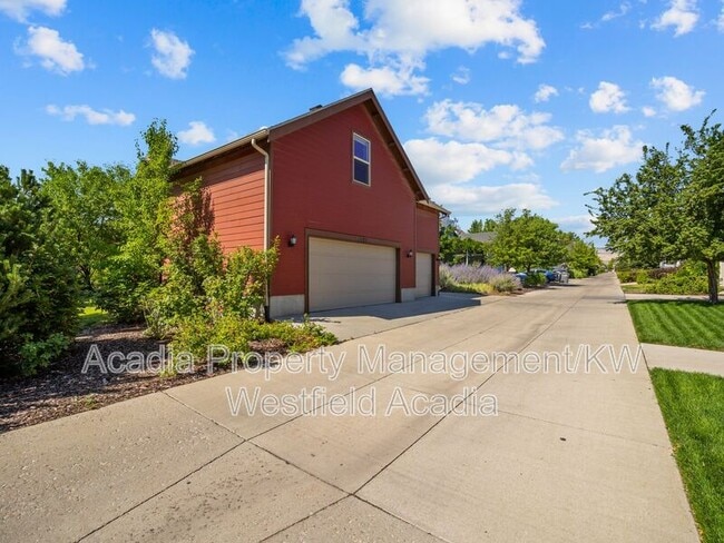 Building Photo - 4172 W Lakebridge Drive