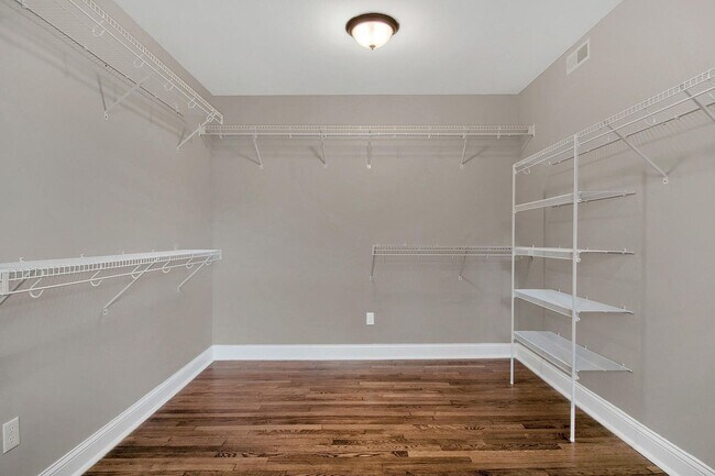 Building Photo - Up in Here