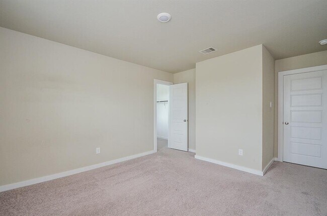 Building Photo - 2511 Shining Spur Ct