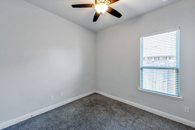 Building Photo - 29410 Barker Meadow Ln