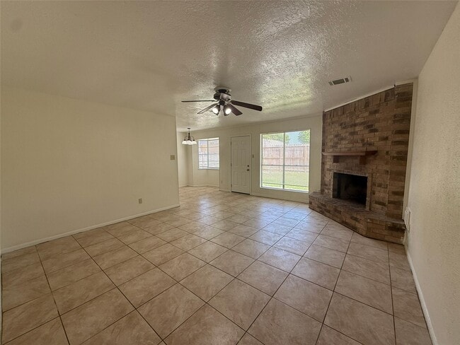 Building Photo - 4223 Steep Rock Dr