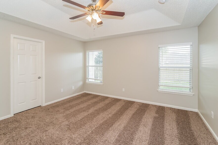 Building Photo - 847 Timberjack Ct