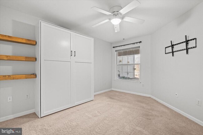 Building Photo - 5600 Willoughby Newton Dr