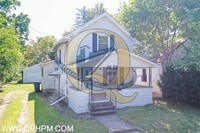 Building Photo - Available Now - 4 BEDROOMS!!!