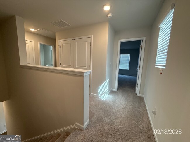 Building Photo - 333 S Point Blvd