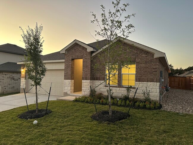 Primary Photo - 2429 Hackamore Dr