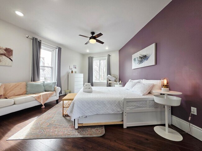 Building Photo - 9 Bailey Ave