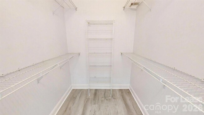 Building Photo - 6299 Pansy Trl