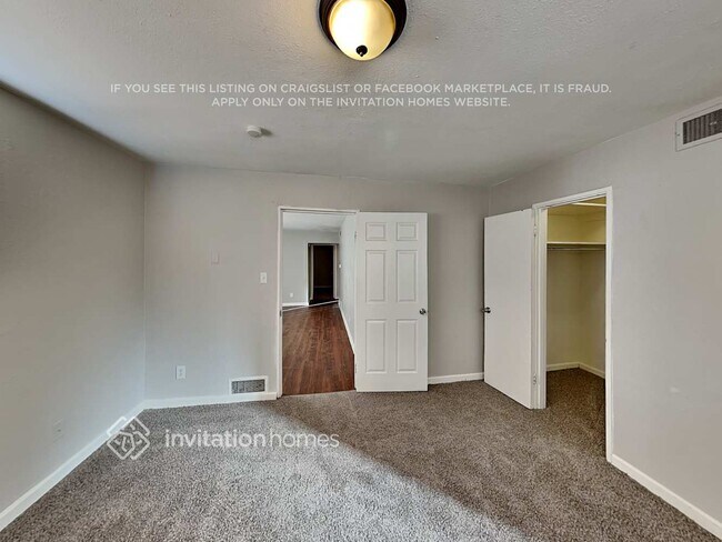 Building Photo - 772 Victor St