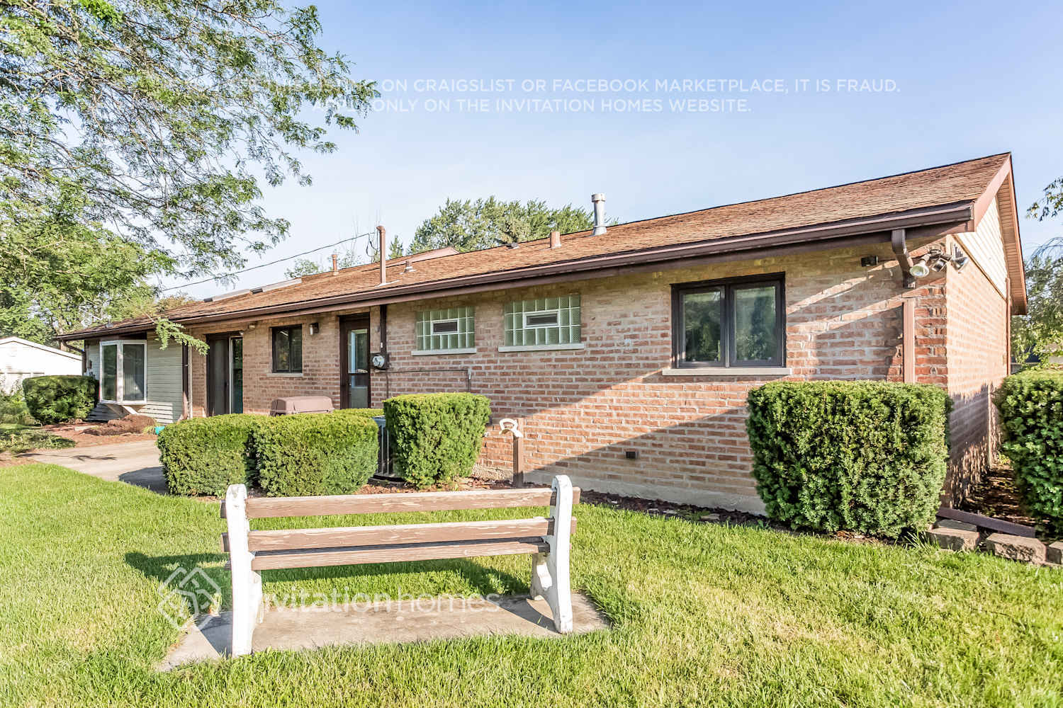 Building Photo - 16400 Sherwood Dr