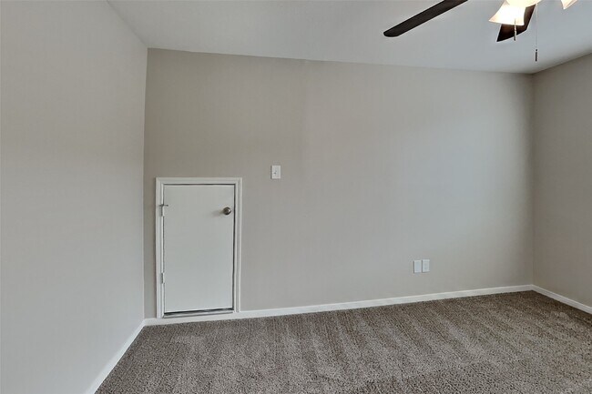 Building Photo - 4614 Bridgestone Path Dr