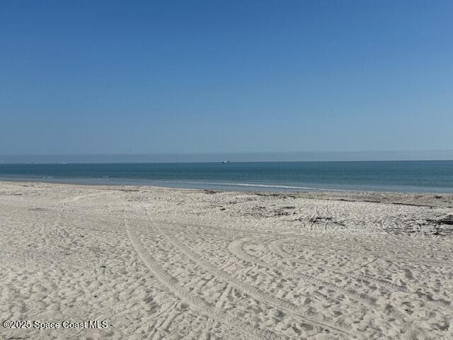 Building Photo - 7101 Ridgewood Ave