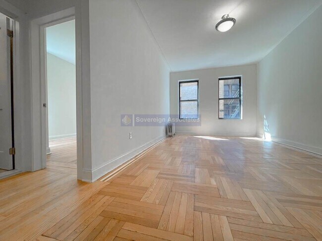 Primary Photo - 664 W 163rd St