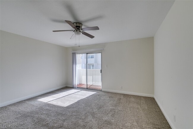 Building Photo - 764 Lawrence Dr