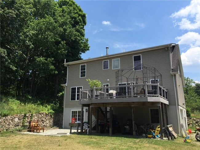 Building Photo - 317 Bellvale Lakes Rd