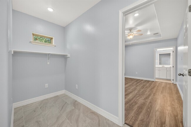 Building Photo - 6928 Apache St