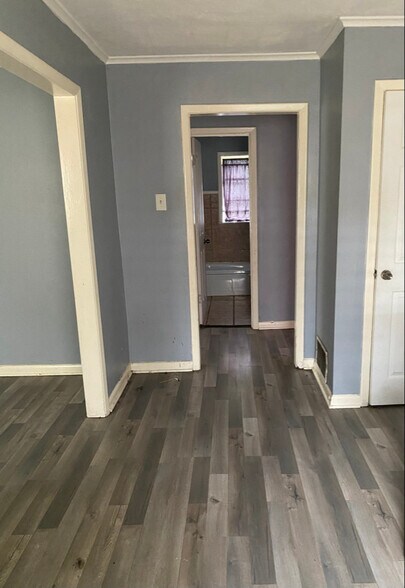 Building Photo - 1539 Livewell Cir