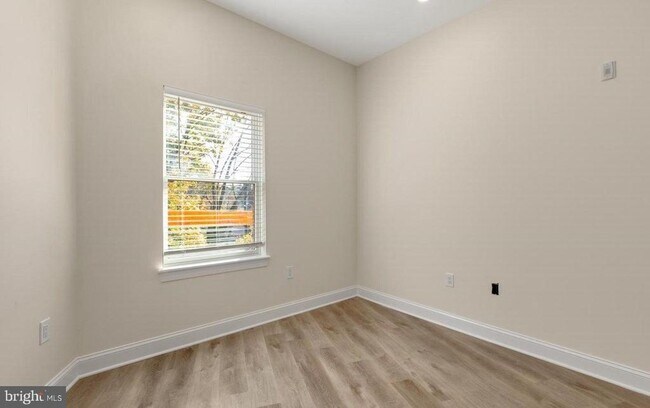 Building Photo - 511 Gorgas Ln