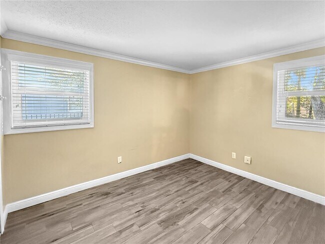 Building Photo - 524 San Lanta Cir