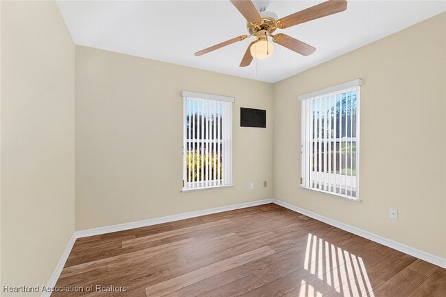 Building Photo - 105 Fern Ct