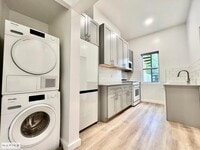 Building Photo - 1 bedroom in BROOKLYN NY 11222