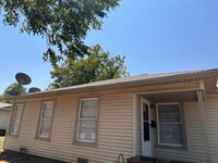Building Photo - 4706 Spiser Ln