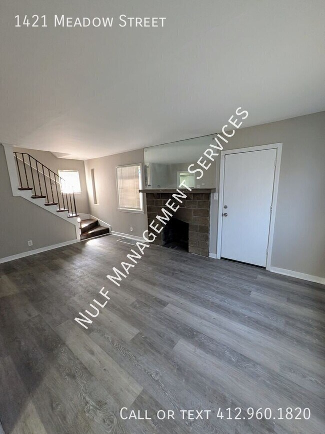 Building Photo - 1421 Meadow St