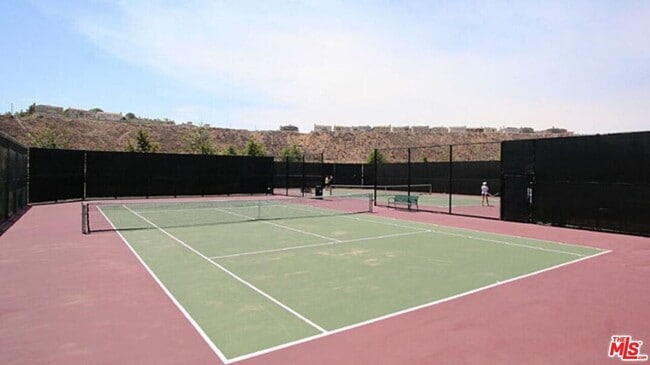 Building Photo - 6020 S Seabluff Dr