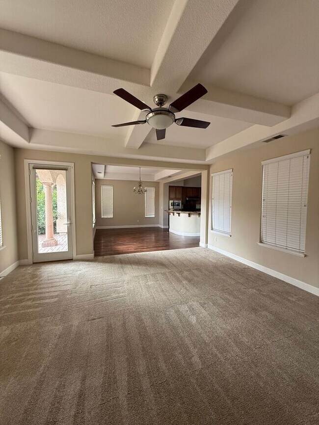 Building Photo - South Reno 3 Bed 4.5 Bath Home W/ Casita