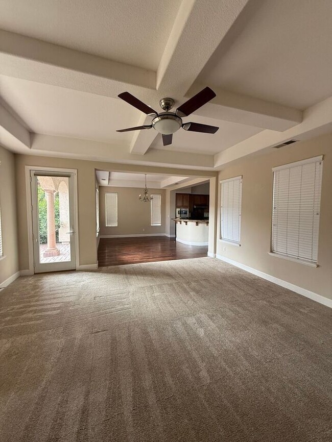 Building Photo - South Reno 4 Bed 4.5 Bath Home W/ Casita