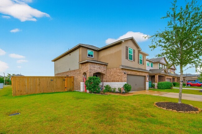 Primary Photo - 13009 Leisure Cove Dr