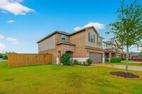 Building Photo - 13009 Leisure Cove Dr