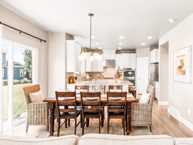 Building Photo - 2670 Weathervane Way S