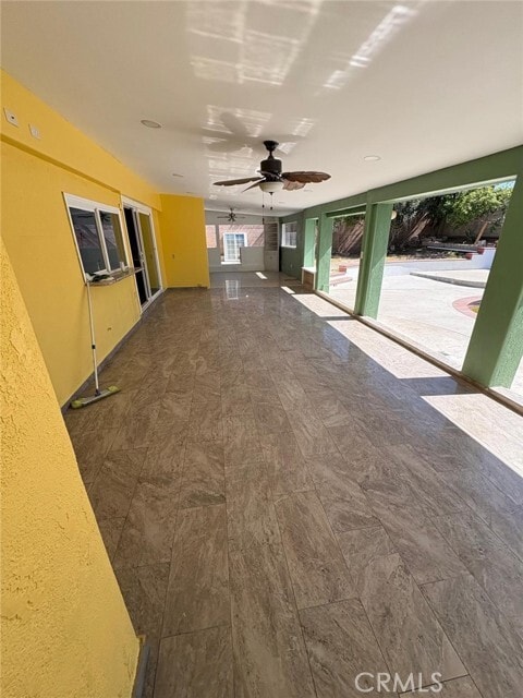 Building Photo - 661 S Yucca Ave