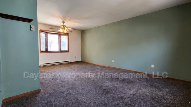 Building Photo - 1117 2nd Ave S